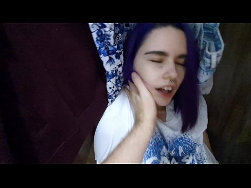 ❤️ Знайшов мою сестру в шафі і допоміг їй закінчити ❤️ Порно-відео на uk.com-porn-hat.ru